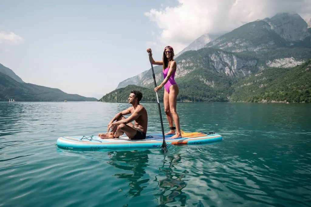 Il Lago di Molveno, senza pensieri.